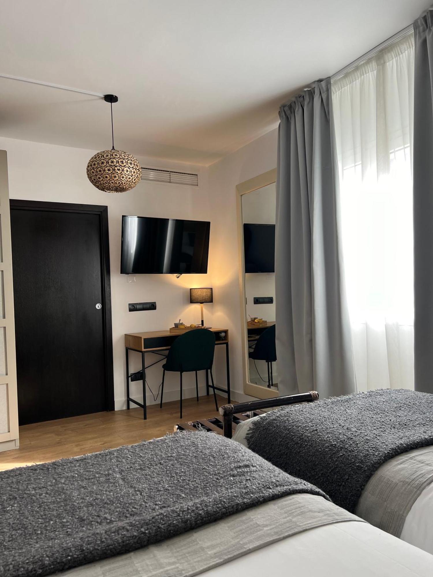 Hotel San Miguel Menorca Mahón Екстериор снимка