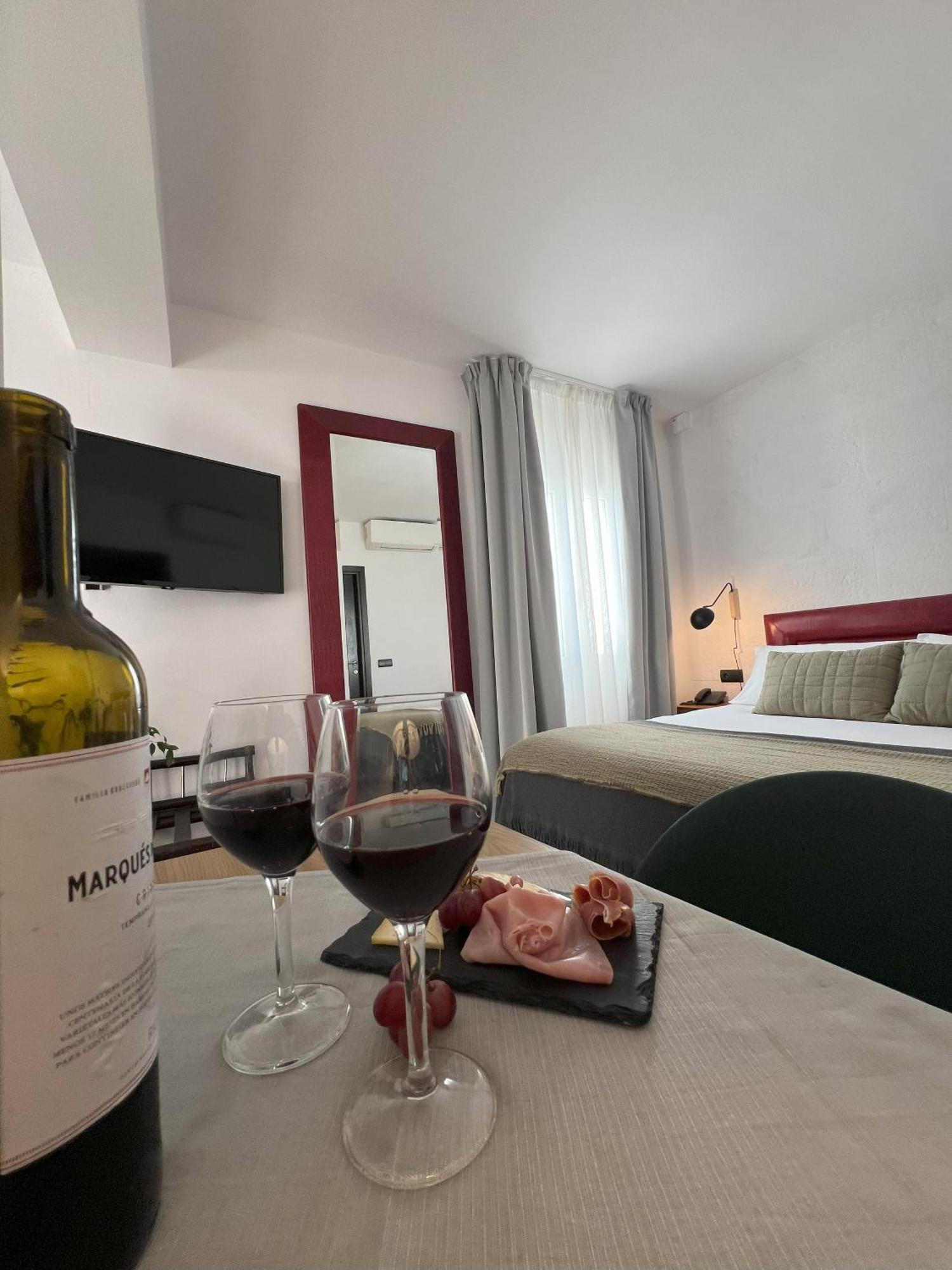 Hotel San Miguel Menorca Mahón Екстериор снимка