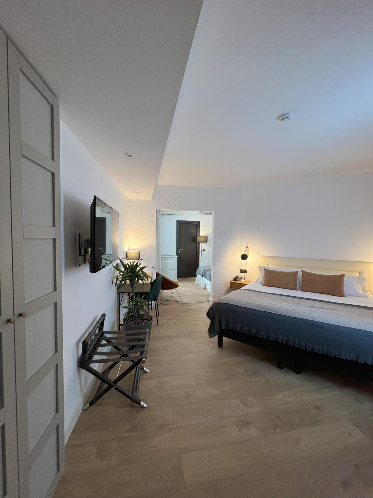 Hotel San Miguel Menorca Mahón Екстериор снимка