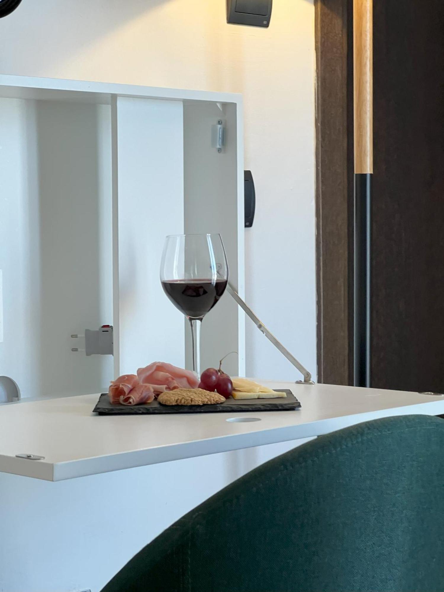 Hotel San Miguel Menorca Mahón Екстериор снимка