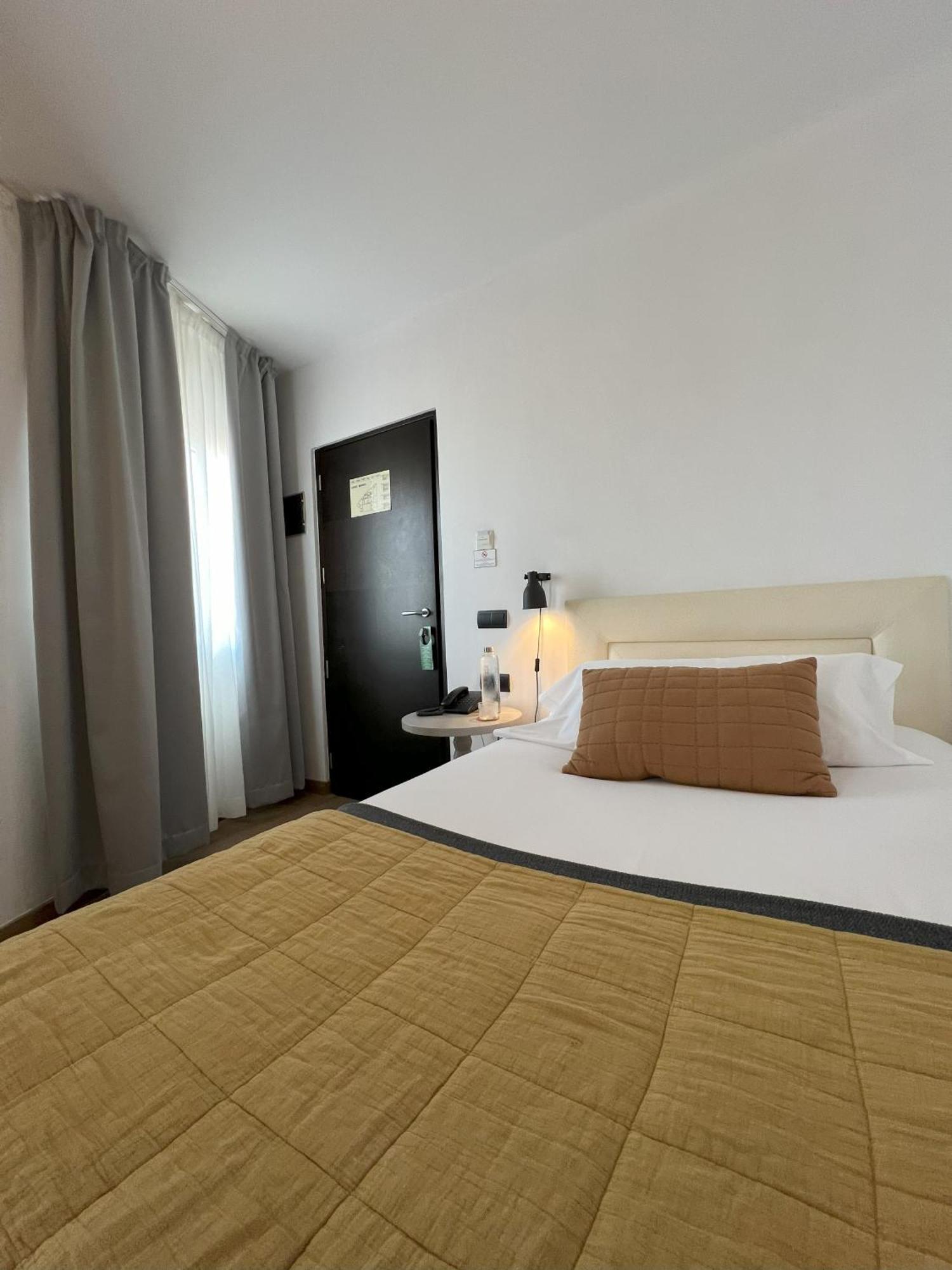 Hotel San Miguel Menorca Mahón Екстериор снимка