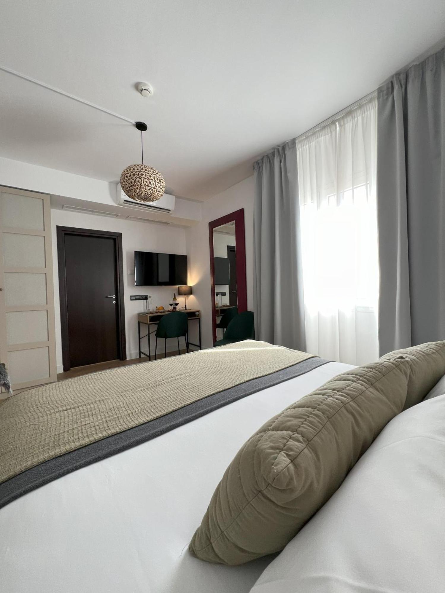 Hotel San Miguel Menorca Mahón Екстериор снимка